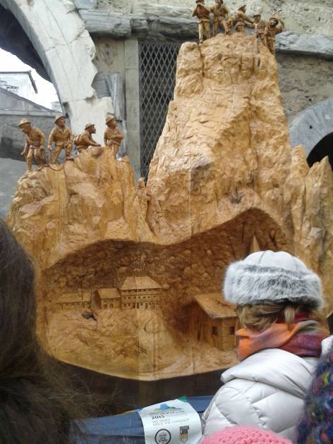 Carving at the Fiera